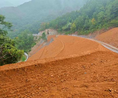 雙河金礦 |筑牢生態(tài)屏障，鋪就“三生共贏”之路