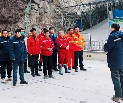 實戰(zhàn)演練，防患未“燃”｜雙河金礦開展冬季火災(zāi)應(yīng)急預(yù)案演練